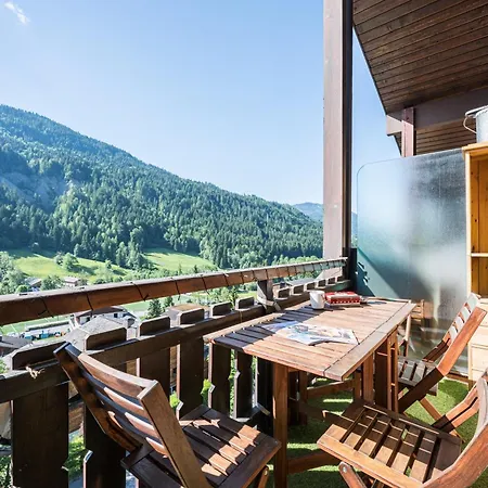 Cocon Des Aravis - Beau Duplex Avec Balcon *